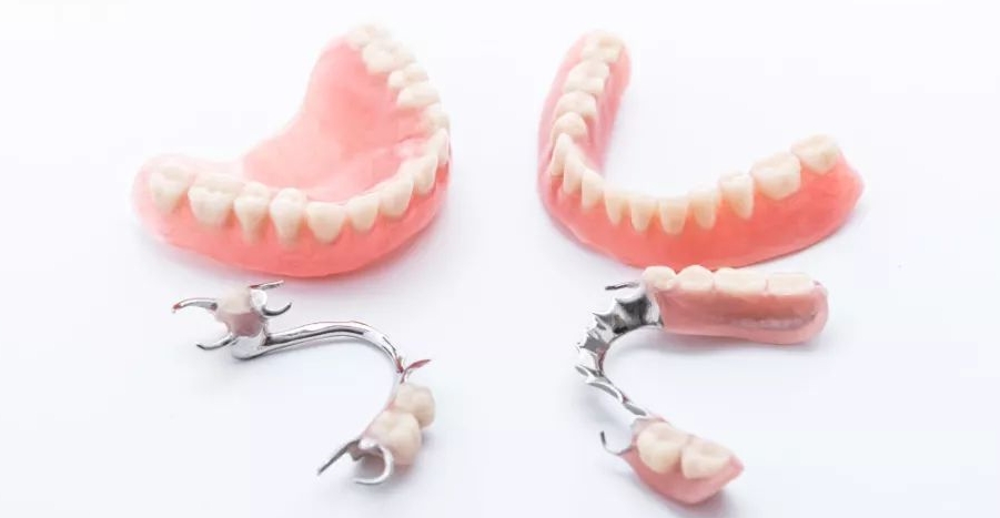 下颌全口假牙为什么易掉