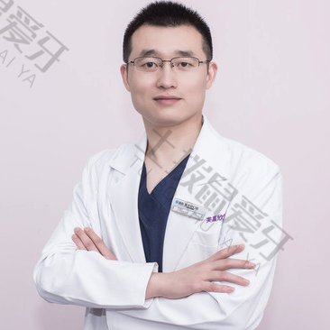 无锡市做种植牙的价格表全新查询！4位医生介绍，种牙必看~