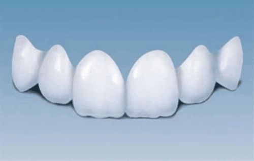 为什么说选烤瓷牙材料有讲究