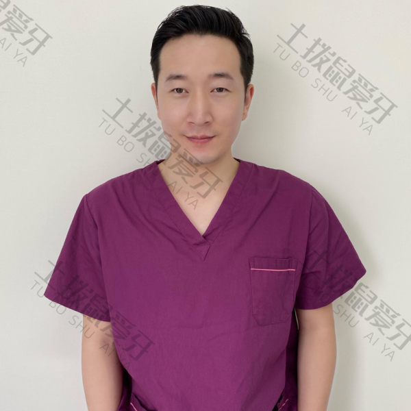 上海市长宁区有哪些树脂补牙做的好的医生？附带2024最新价格表！