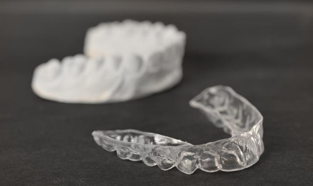 牙齿矫正怎么取口腔模型？常见的口腔模型材料有哪些？